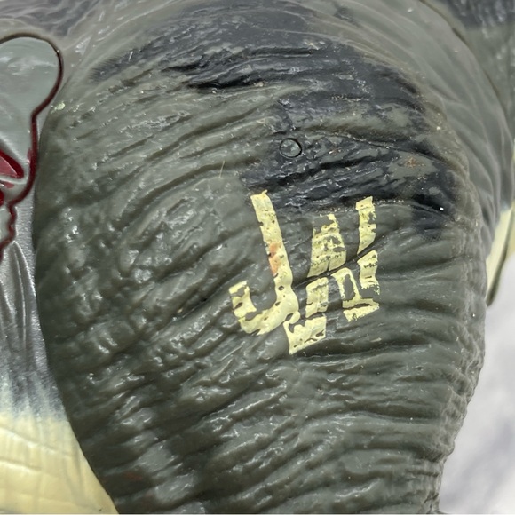 Jurassic World Velociraptor "Blue" Electronic Growling Attack Hasbro 2015 Raptor - Picture 8 of 10